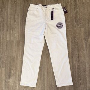 NWT Gloria Vanderbilt Amanda jeans women’s sz 14, as is